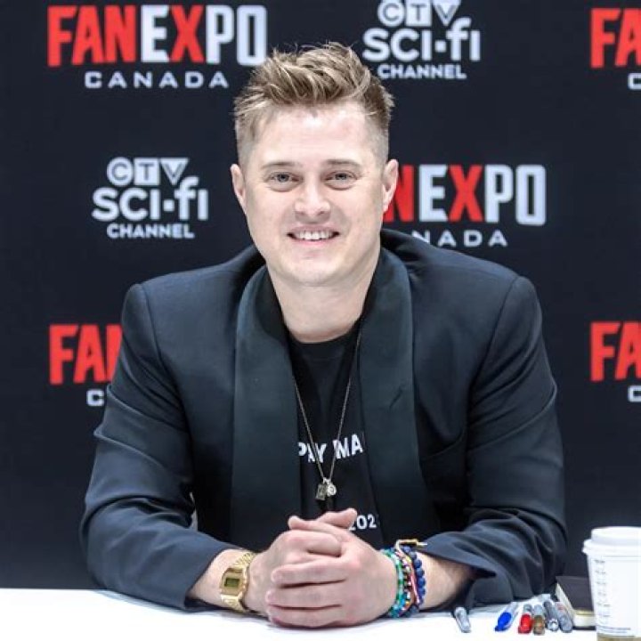 What is Lucas Grabeel doing now? – Celebrity